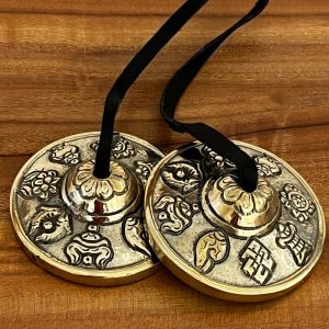 8 Auspicious Bronze Tingsha (Diameter 6.5cm) 叮夏(8吉祥物的图纹)(直径6.5 cm)
